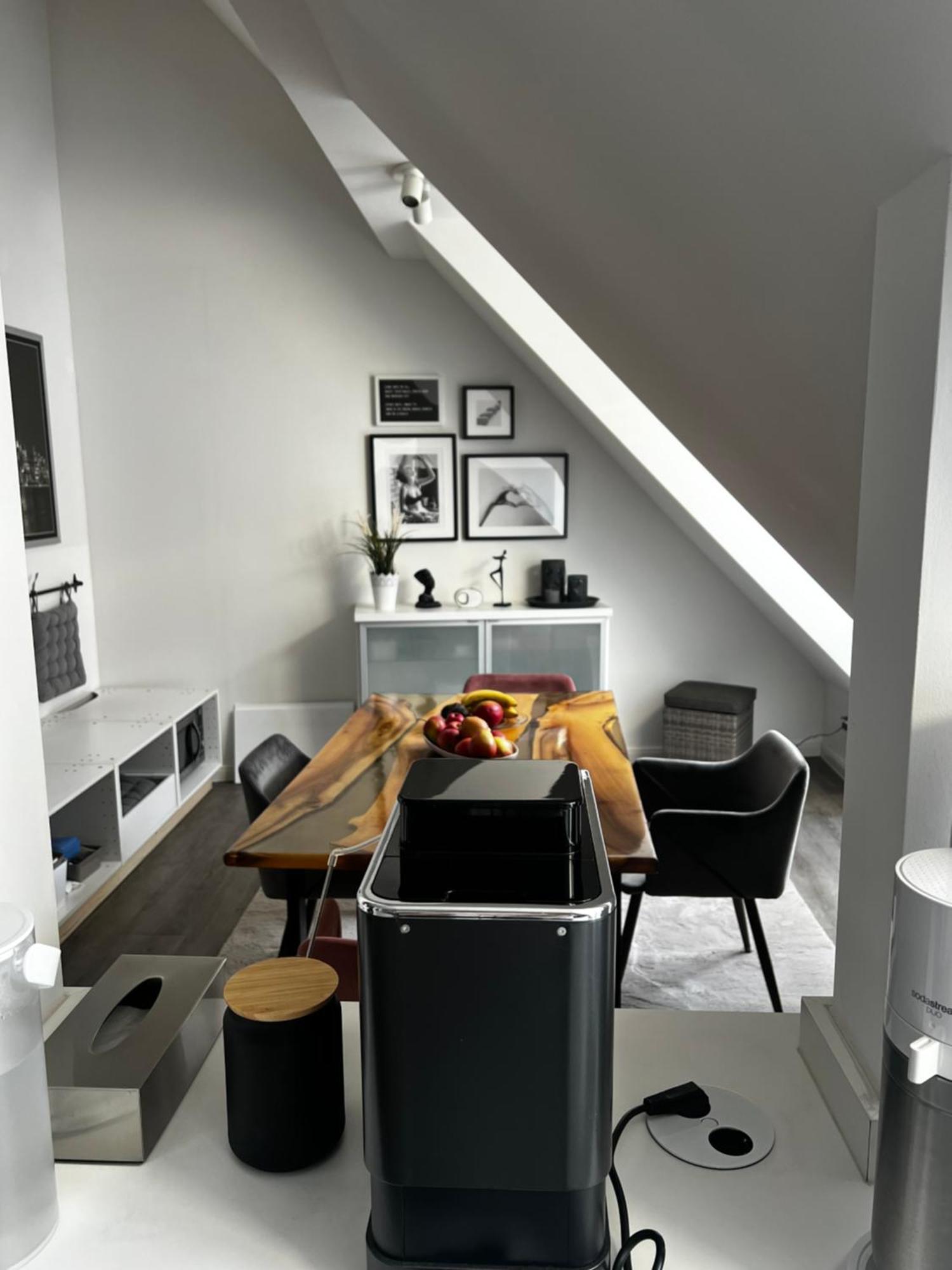 Moderne Galeriewohnung Mit Balkon Und Stellplatz Am Wenigemarkt エアフルト エクステリア 写真