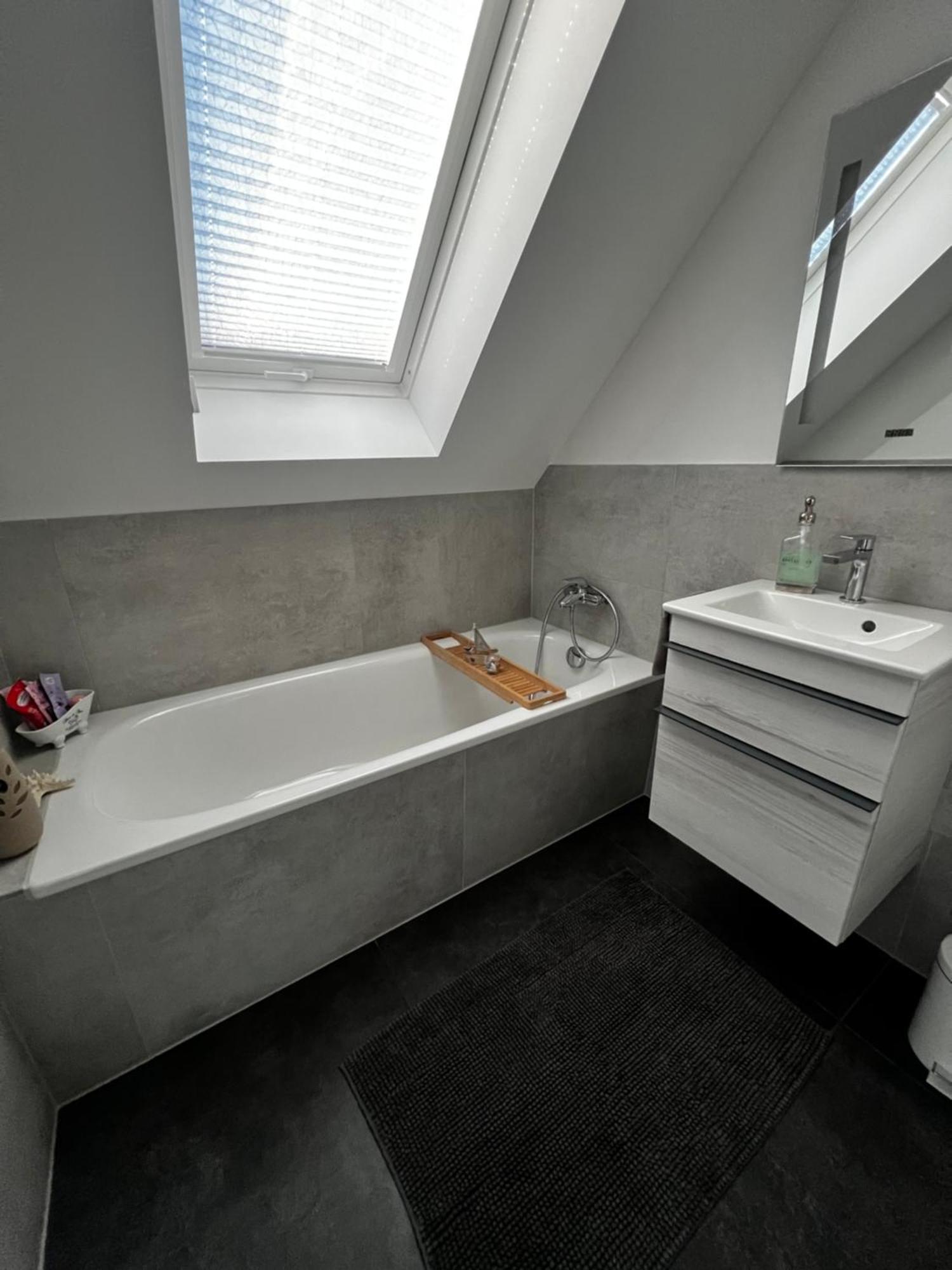 Moderne Galeriewohnung Mit Balkon Und Stellplatz Am Wenigemarkt エアフルト エクステリア 写真